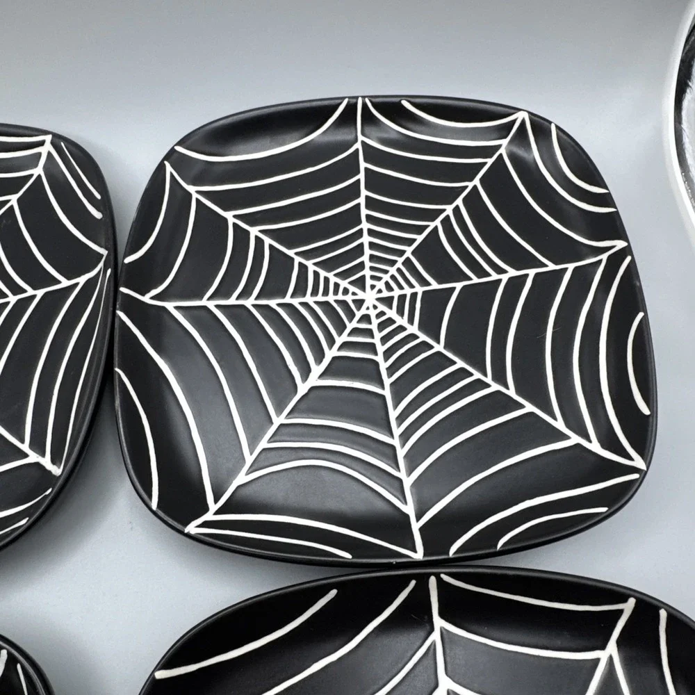 Pottery Barn Halloween Plates‎ Set 4 Spiderweb Spider Web Dessert Salad Side